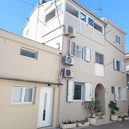 Apartment Vrime *