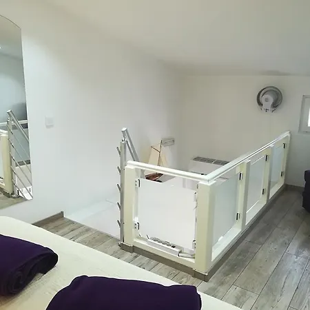 Vrime Apartment *