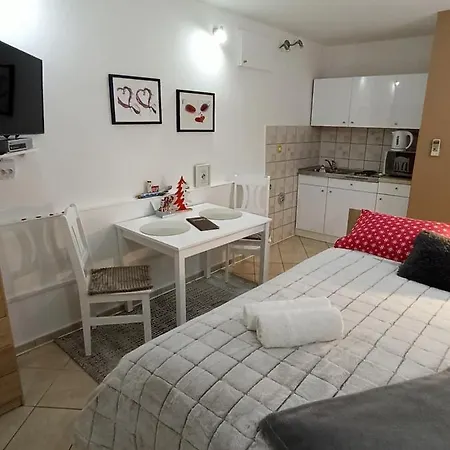 דירה Vrime ביוגראד נה מורו