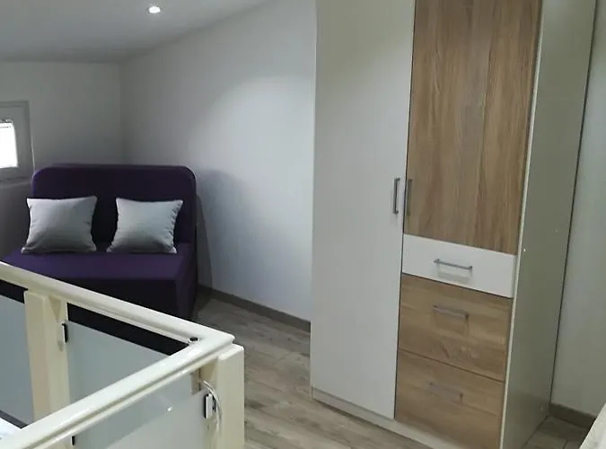 아파트 Vrime 비오그라드나모루