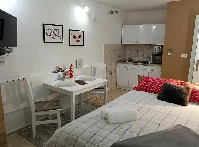 아파트 Vrime 비오그라드나모루