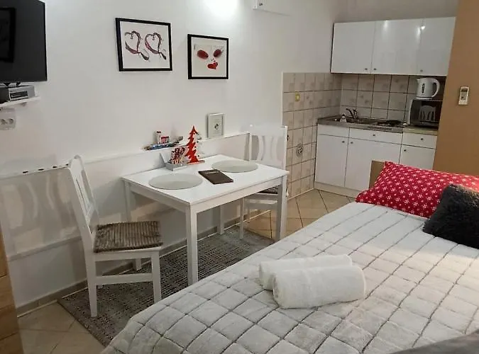 아파트 Vrime 비오그라드나모루